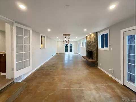 6757 Lee St, Arvada, CO 80004 photo 3