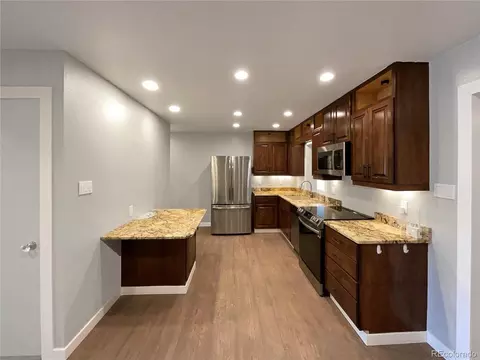 6757 Lee St, Arvada, CO 80004 photo 6