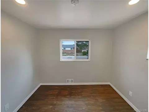 6757 Lee St, Arvada, CO 80004 photo 5