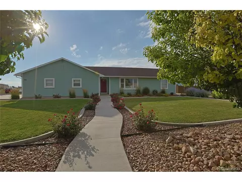 729 N Hale Dr, Pueblo West, CO 81007