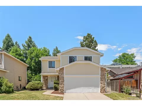 5599 S Lansing Ct, Englewood, CO 80111