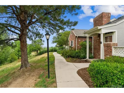 2910 W Long Cir #D, Littleton, CO 80120