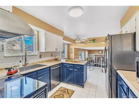 8081 Johnson St, Arvada, CO 80005 photo 7