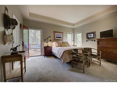 Bedroom - 11800 S Ridge Rd, Conifer, CO 80433 photo 1 of 2