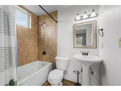 Bath - 76 Highlands Dr, Bailey, CO 80421 photo 4 of 4