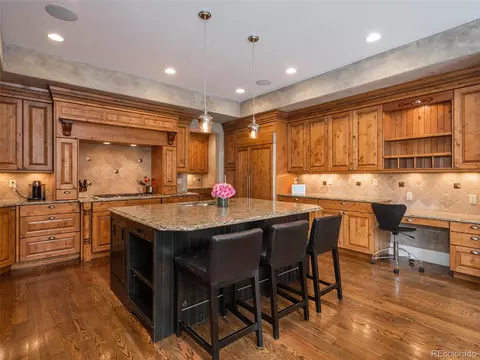 8101 E 6th Ave, Denver, CO 80230 photo 5