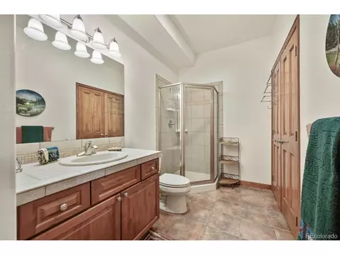Bath - 322 Sequoia Rd, Hartsel, CO 80449 photo 4 of 4