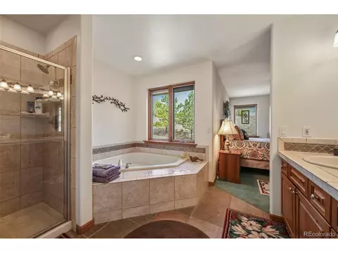 Bath - 322 Sequoia Rd, Hartsel, CO 80449 photo 2 of 4