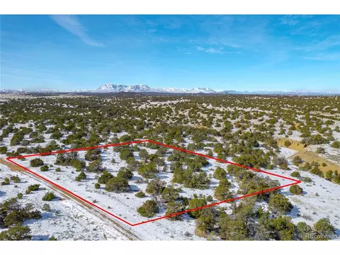 817 Huajatolla Blvd, Walsenburg, CO 81089
