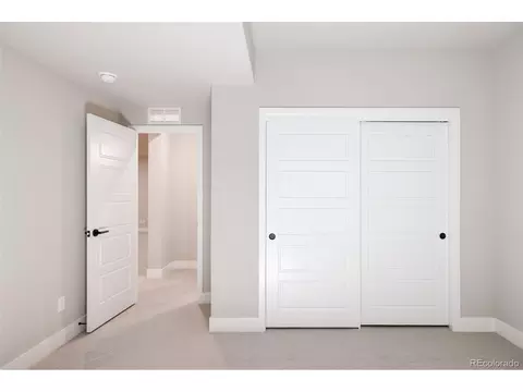 9867 E 63rd Pl, Denver, CO 80238 photo 38