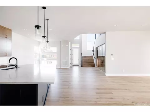 9867 E 63rd Pl, Denver, CO 80238 photo 13