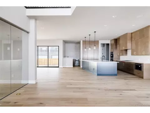 9867 E 63rd Pl, Denver, CO 80238 photo 4