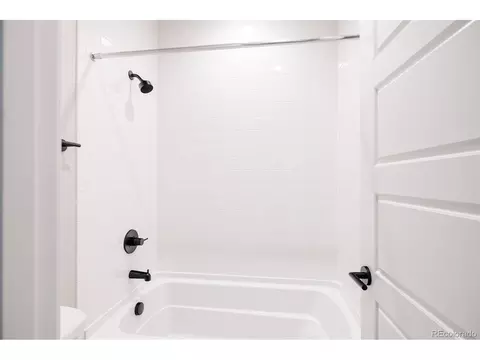 9867 E 63rd Pl, Denver, CO 80238 photo 32