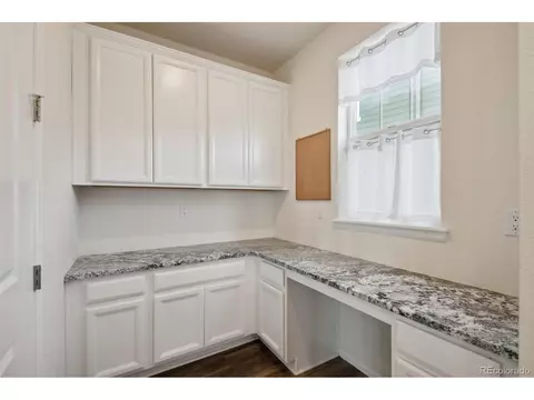 26222 E 5th Pl, Aurora, CO 80018 photo 6