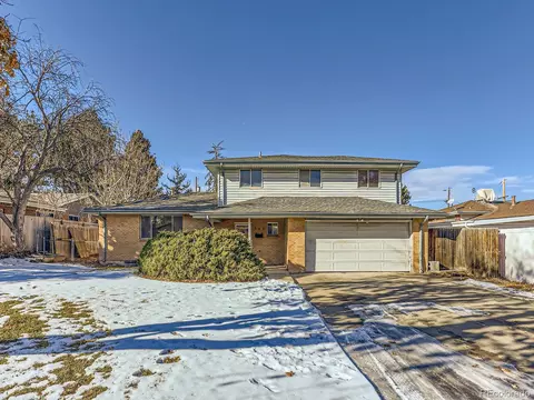 569 Ironton Ct, Aurora, CO 80010