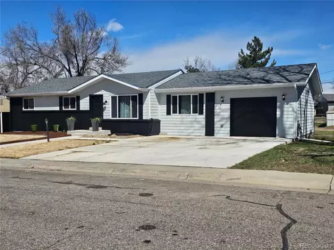 4255 E Davies Pl, Centennial, CO 80122