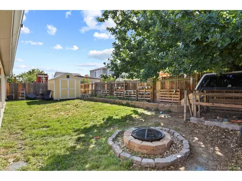 4883 Jasper Ct, Denver, CO 80239 photo 24