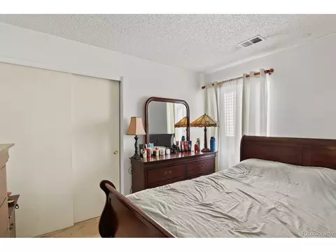 4883 Jasper Ct, Denver, CO 80239 photo 18