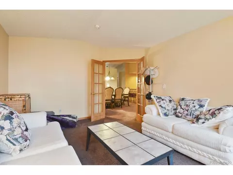 18587 E Hamilton Dr, Aurora, CO 80013 photo 3