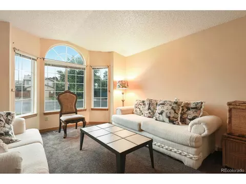 18587 E Hamilton Dr, Aurora, CO 80013 photo 4