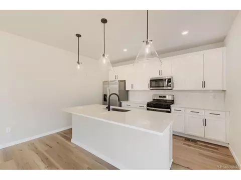 46409 Saddleback Dr, Bennett, CO 80102 photo 13