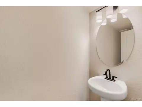 46409 Saddleback Dr, Bennett, CO 80102 photo 17