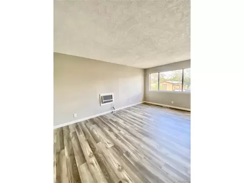 617 Lake St, Rangely, CO 81648 photo 2