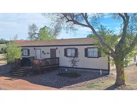 895 B St, Penrose, CO 81240