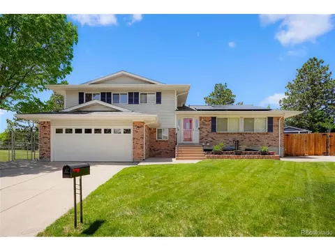 17403 Eastman Dr, Aurora, CO 80013