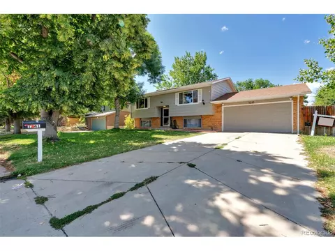 1241 Eagle St, Aurora, CO 80011 photo 3