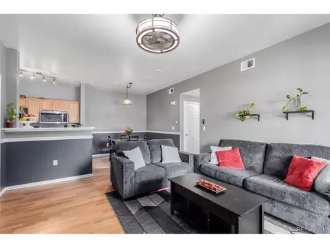911 S Zeno Way #108, Aurora, CO 80017