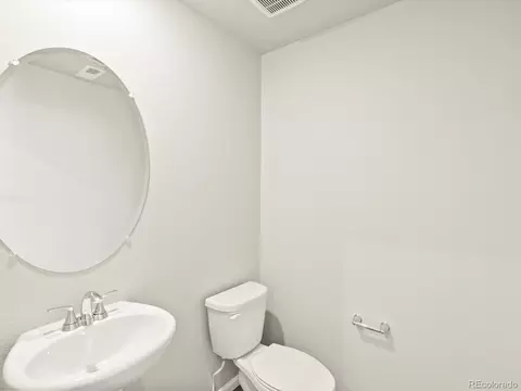 22175 E 7th Pl, Aurora, CO 80018 photo 12