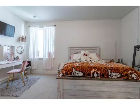 22028 E 40th Dr, Aurora, CO 80019 photo 26