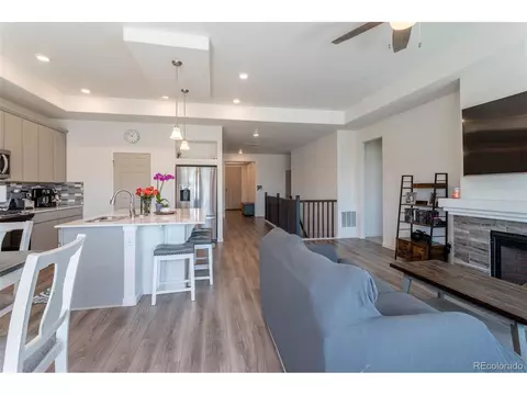 22028 E 40th Dr, Aurora, CO 80019 photo 3