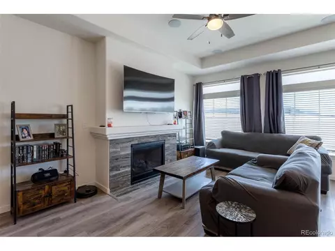22028 E 40th Dr, Aurora, CO 80019 photo 5