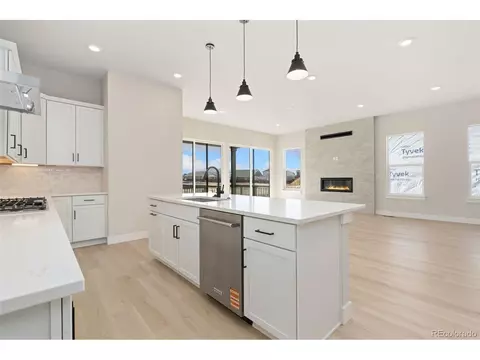 Kitchen - 1683 Sundown Run Dr, Windsor, CO 80550 photo 2 of 2