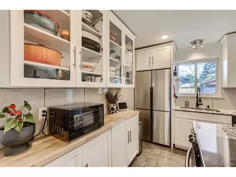 3071 Eudora St, Denver, CO 80207 photo 12