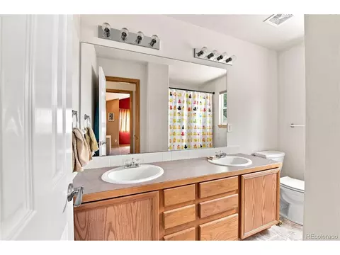 Bath - 857 Mcclure Ave, Firestone, CO 80520 photo 4 of 5