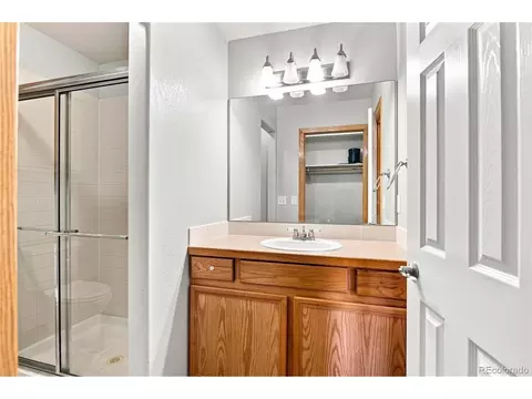 Bath - 857 Mcclure Ave, Firestone, CO 80520 photo 3 of 5