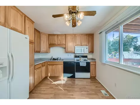 16186 E Bates Dr, Aurora, CO 80013 photo 7