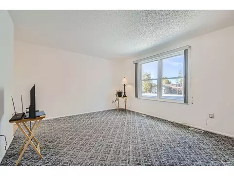 16186 E Bates Dr, Aurora, CO 80013 photo 4
