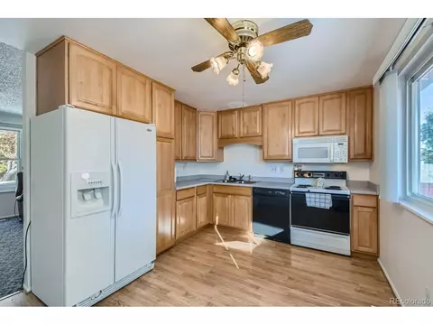 16186 E Bates Dr, Aurora, CO 80013 photo 8