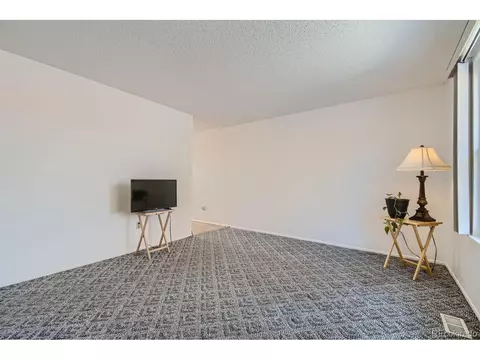 16186 E Bates Dr, Aurora, CO 80013 photo 5