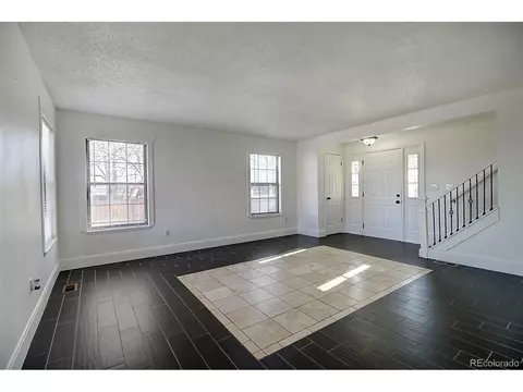 18945 E Mexico Dr, Aurora, CO 80017 photo 5