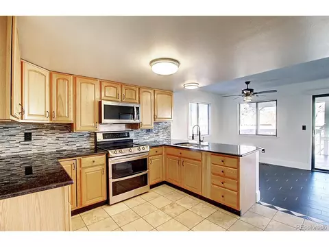 18945 E Mexico Dr, Aurora, CO 80017 photo 11