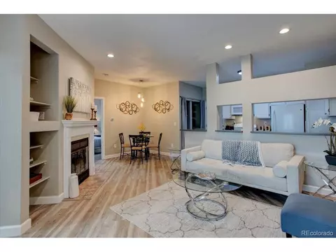 4044 S Carson St #E, Aurora, CO 80014 photo 5