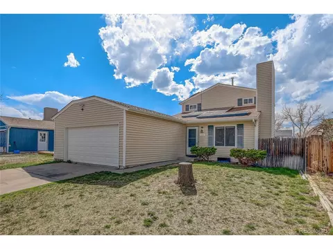 1733 Dunkirk Ct, Aurora, CO 80011 photo 1
