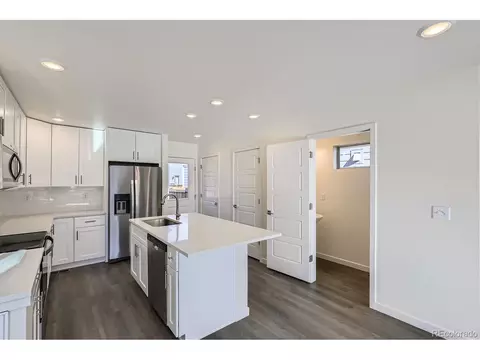 10251 E 62nd Pl, Denver, CO 80238 photo 23