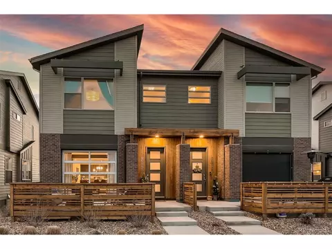 19548 E Sunset Cir, Centennial, CO 80015 photo 2