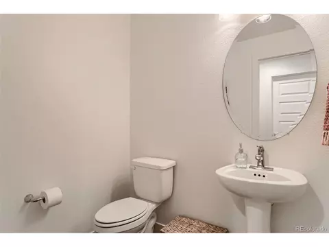 19548 E Sunset Cir, Centennial, CO 80015 photo 15